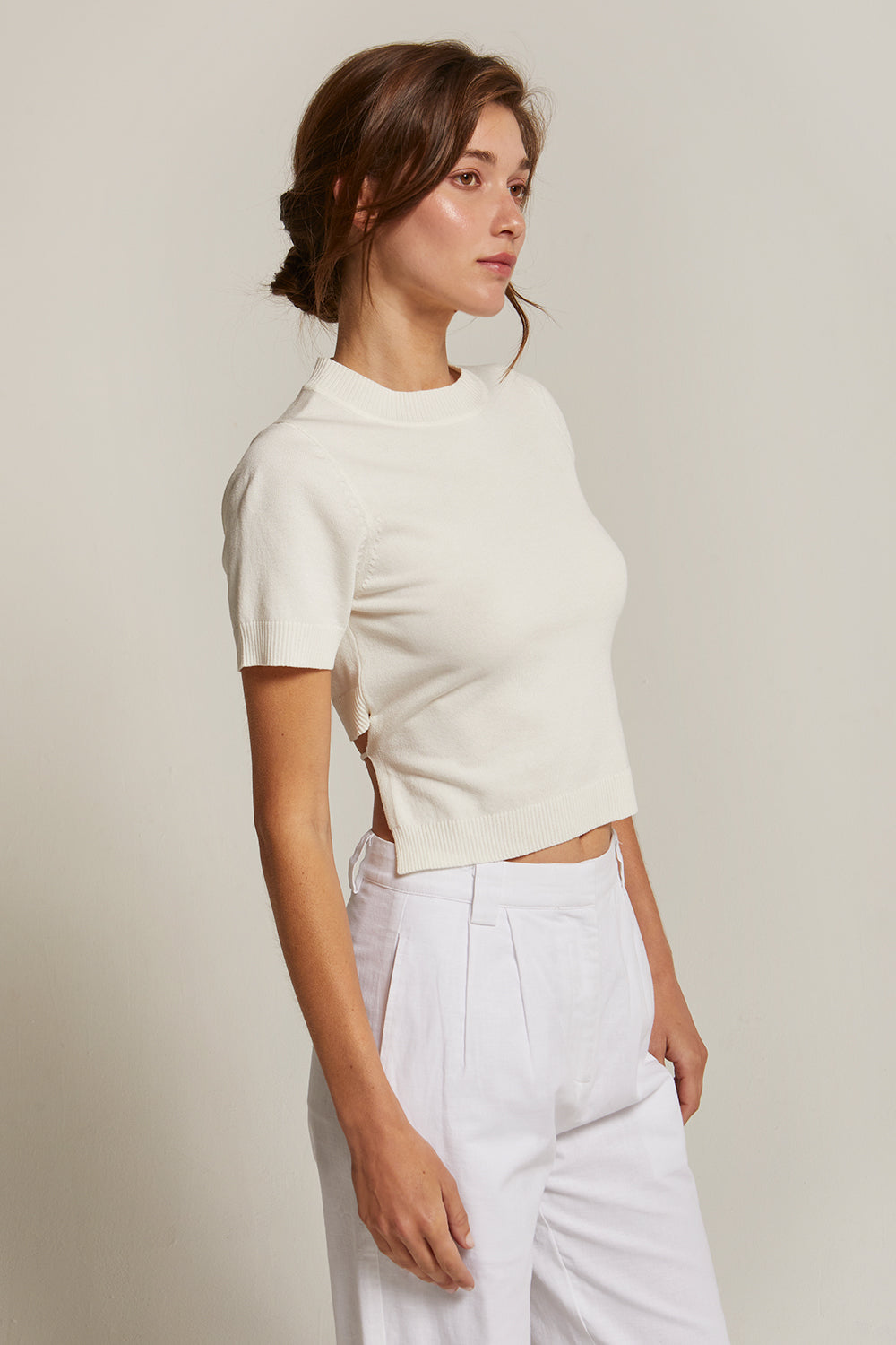 Short Sleeve Tie-Back Knit Top