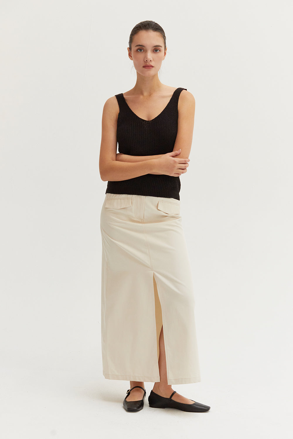 V-Neckline V-Back Sweater Knit Tank Top
