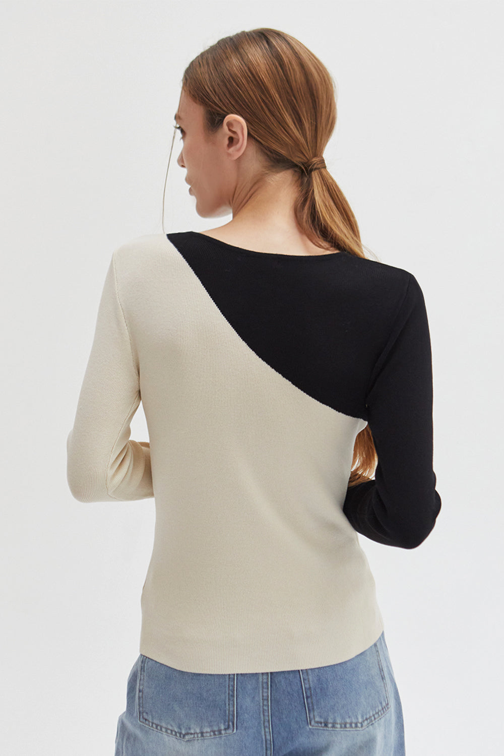 Color Block Cut Out Long Sleeve Knit Top