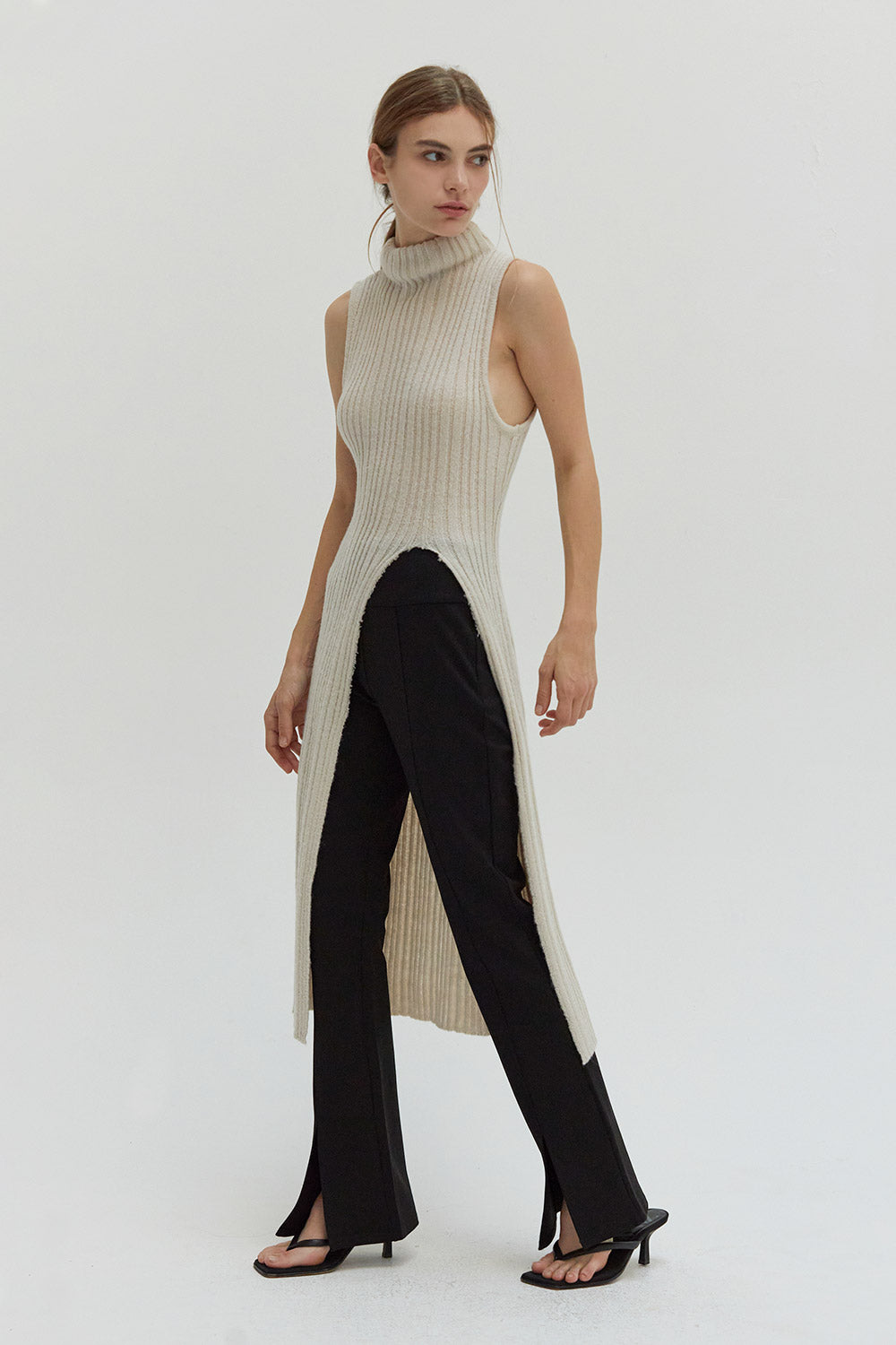 Mock Neck Longline Sleeveless Sweater Top