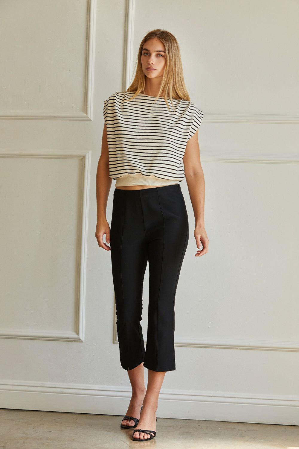 Stripe Sleeveless Knit Top