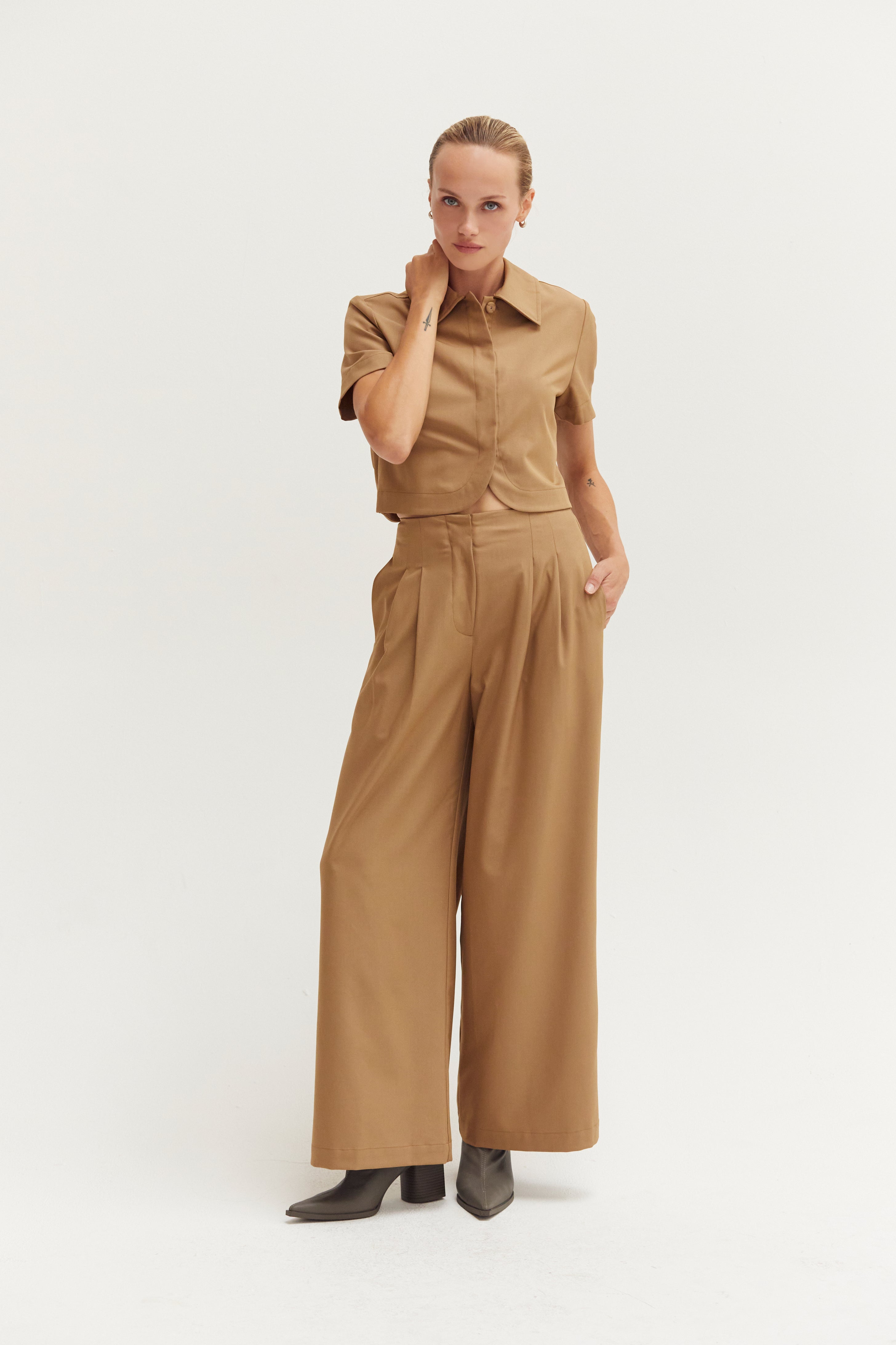 Short Sleeve Cropped Blazer Top
