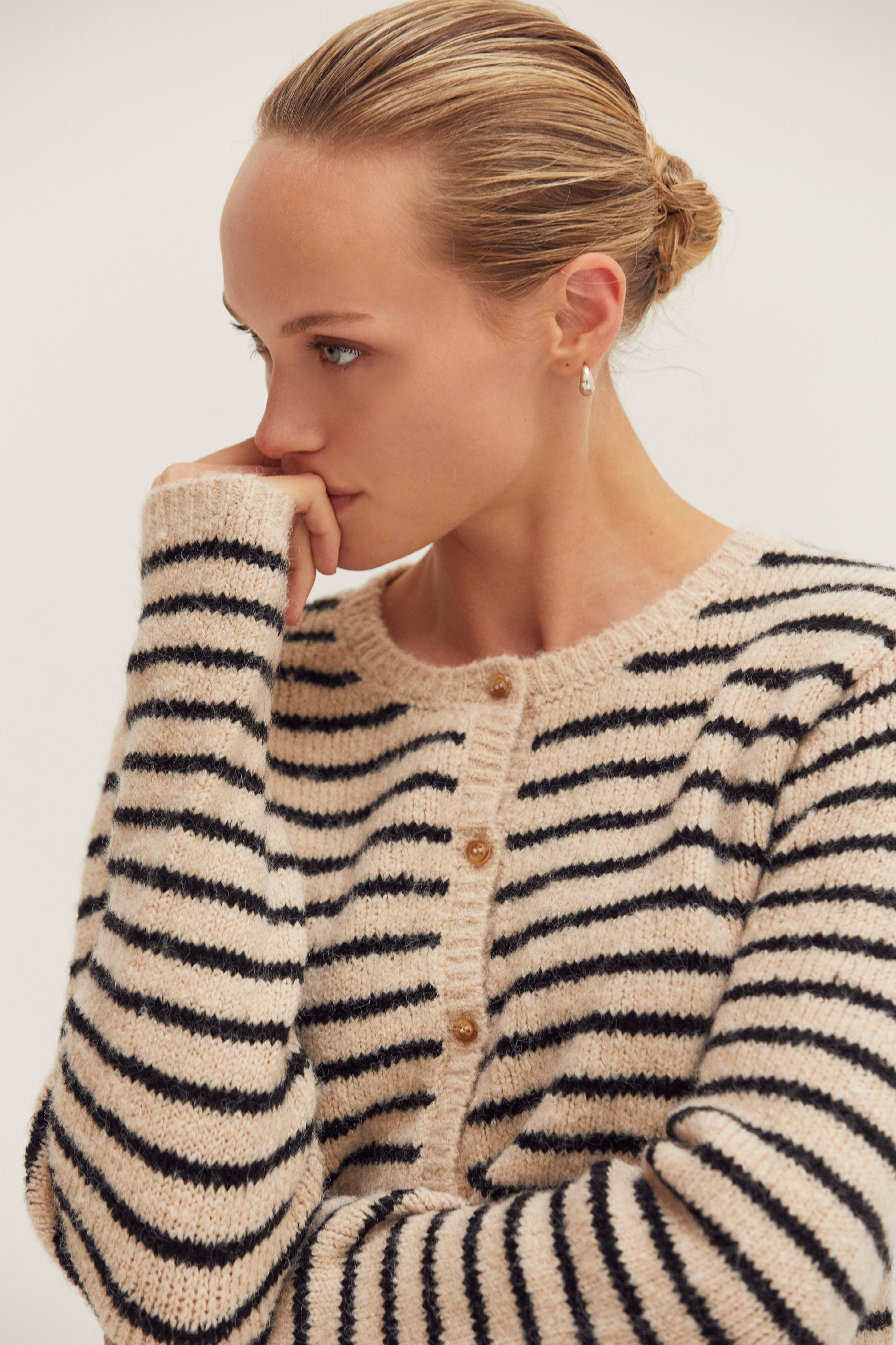Crew Neck Striped Cardigan