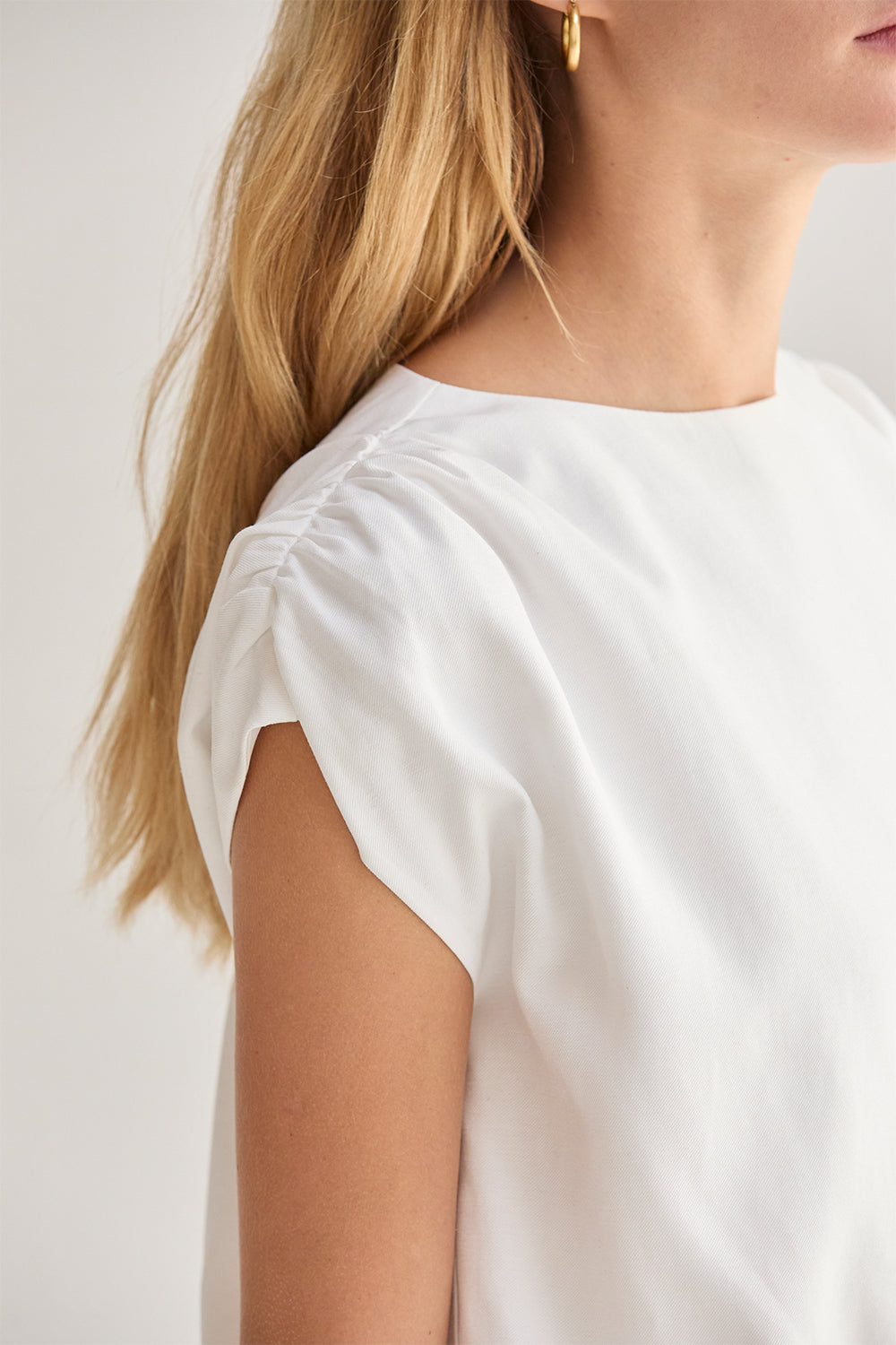 Cap Sleeve Bubble Hem Top