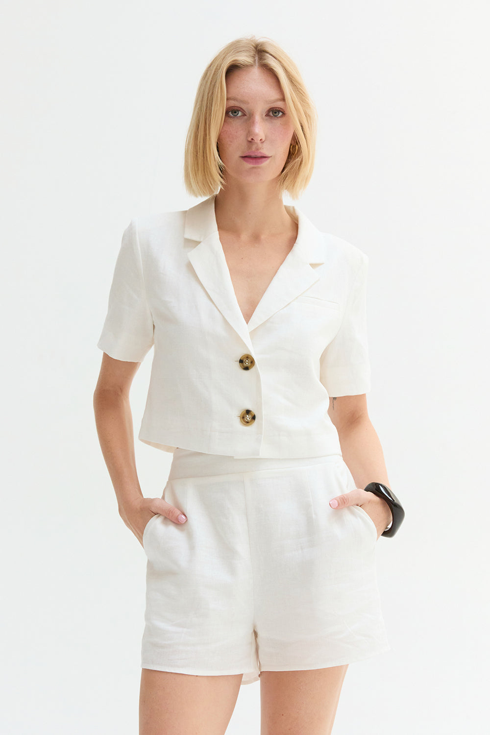 Cropped Linen Blend Blazer